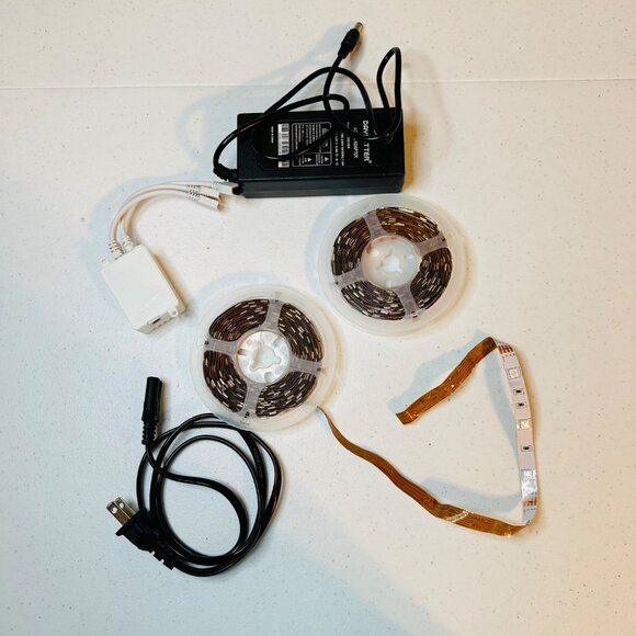 Flexible 32.8ft LED Strip Lights Kit RGB 5050 300 LEDs Non-Waterproof Home Decor - Picture 2 of 9